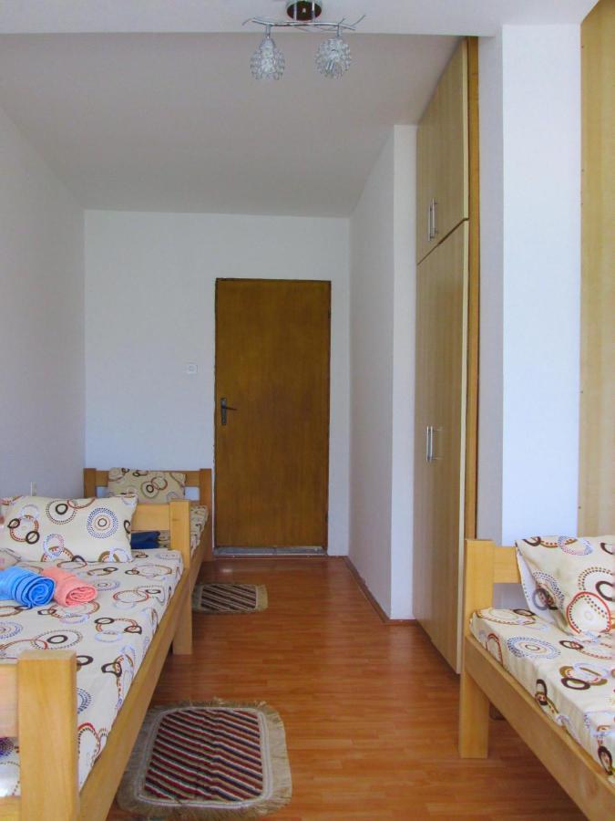 Guesthouse Mirkovic Pluzine Luaran gambar