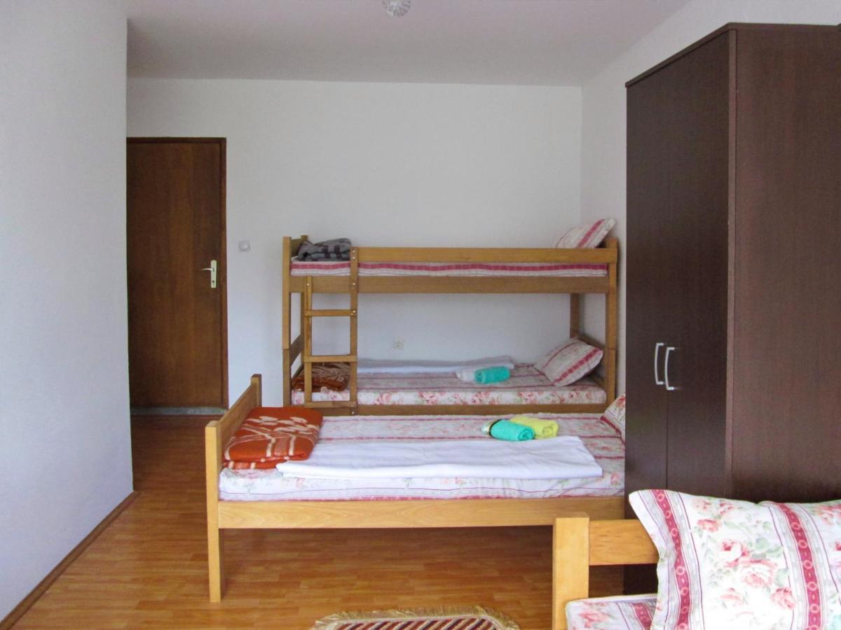 Guesthouse Mirkovic Pluzine Luaran gambar